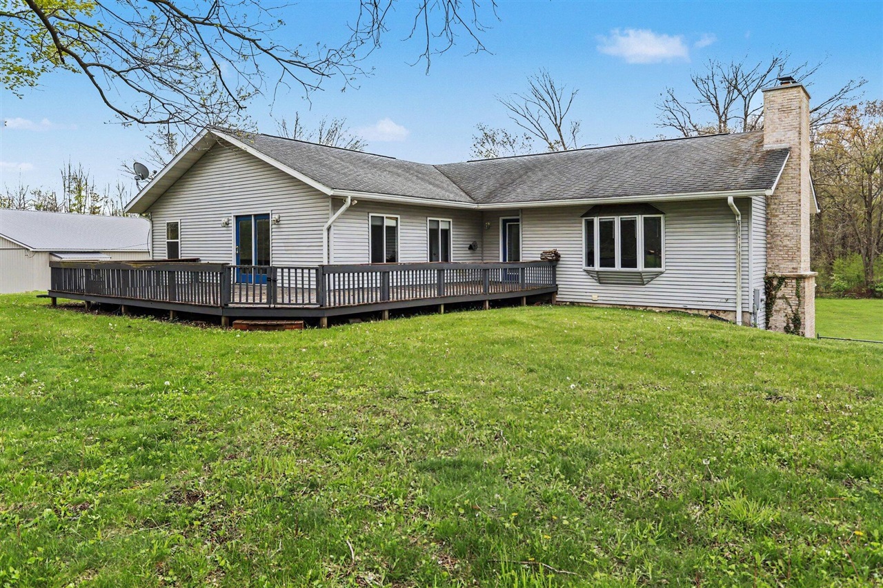 26689 28th Avenue, Gobles, MI, 49055-9232