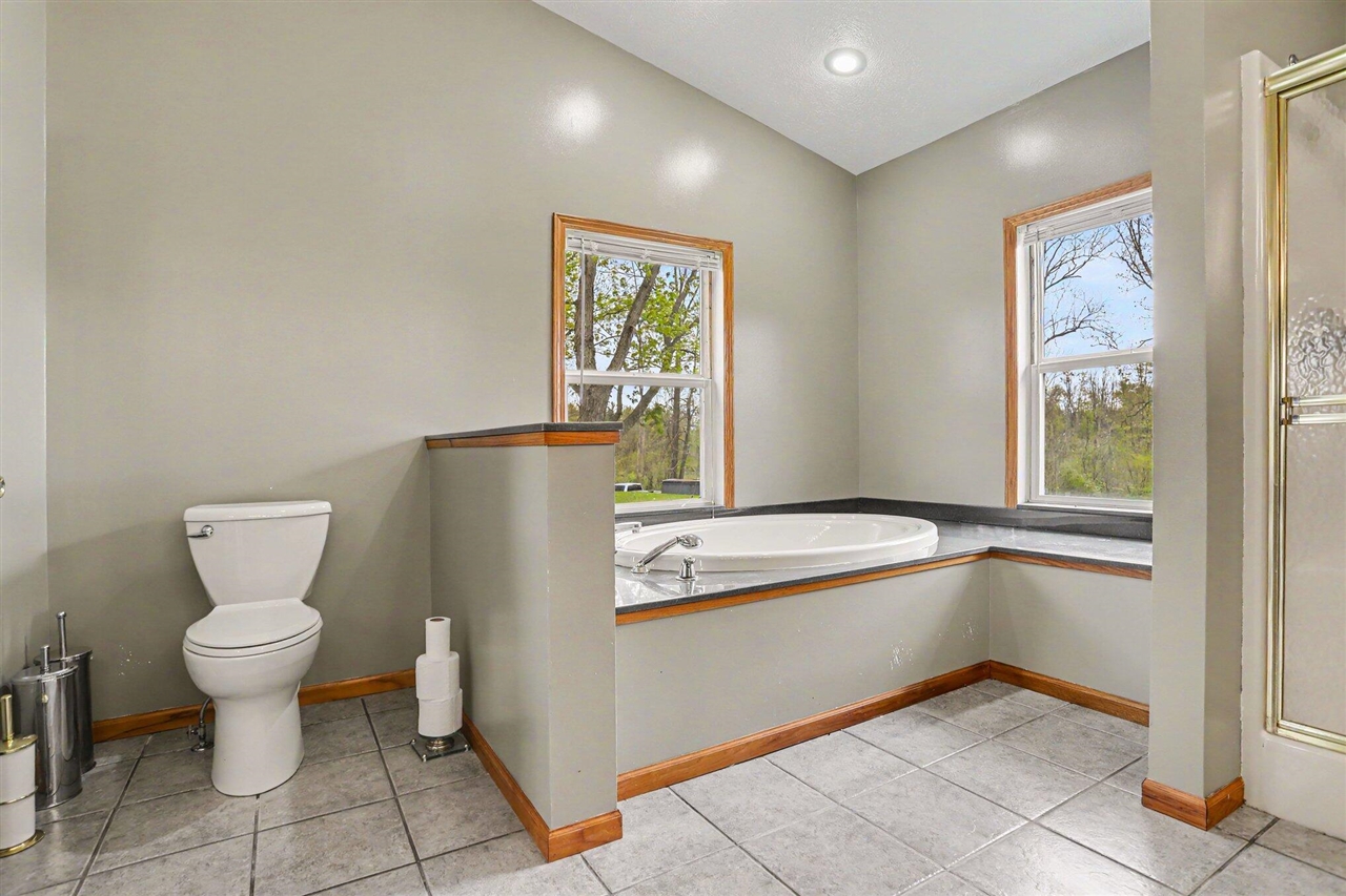 26689 28th Avenue, Gobles, MI, 49055-9232