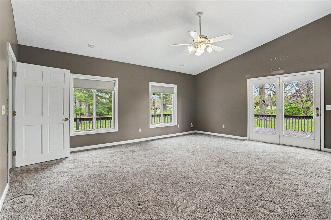 26689 28th Avenue, Gobles, MI, 49055-9232