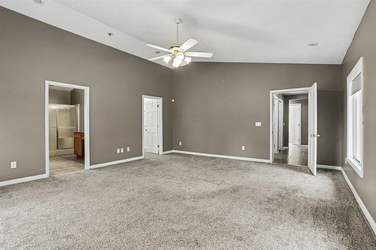 26689 28th Avenue, Gobles, MI, 49055-9232