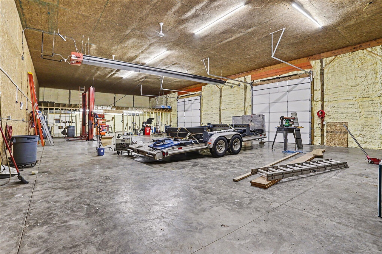26689 28th Avenue, Gobles, MI, 49055-9232