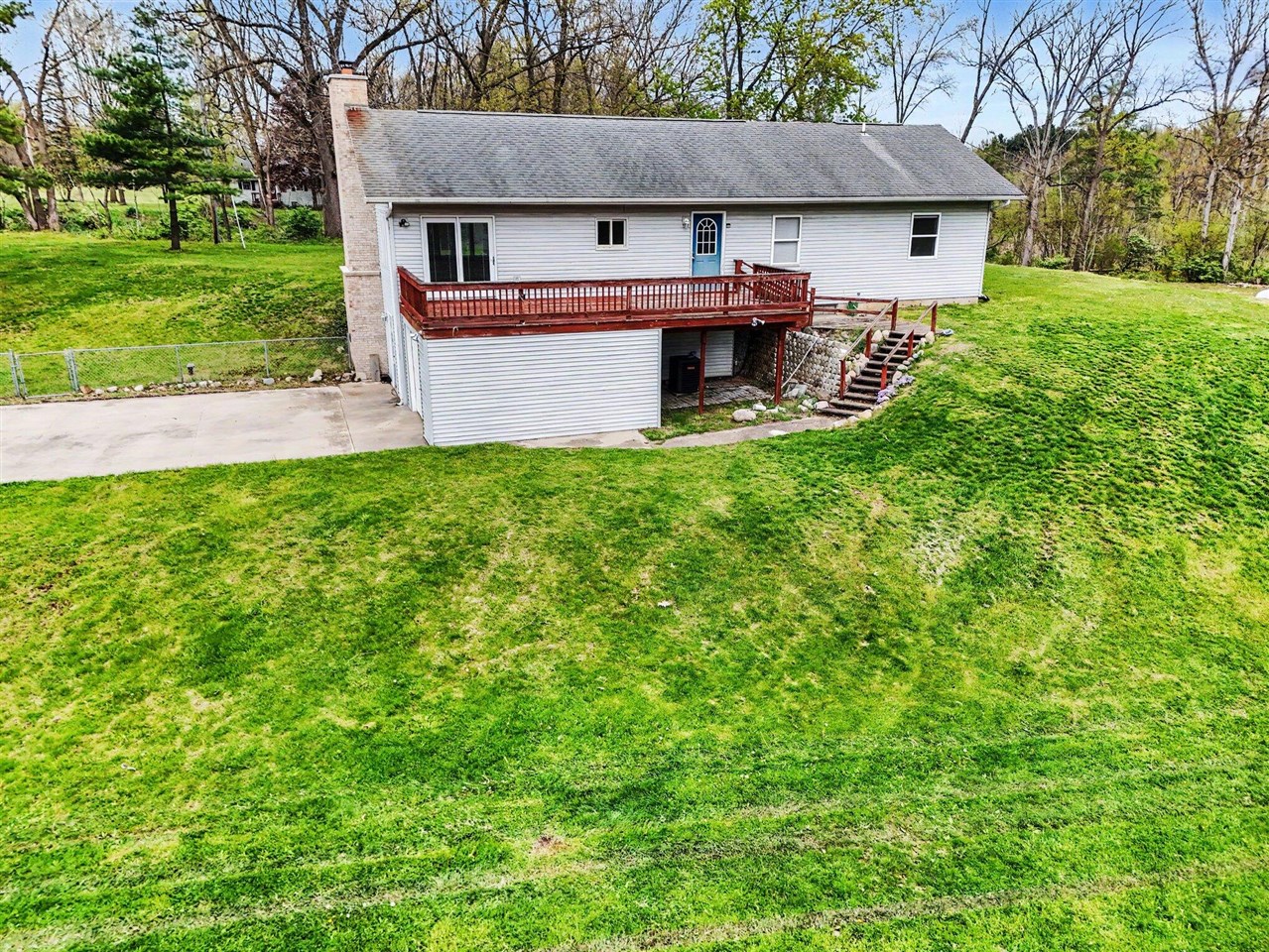 26689 28th Avenue, Gobles, MI, 49055-9232