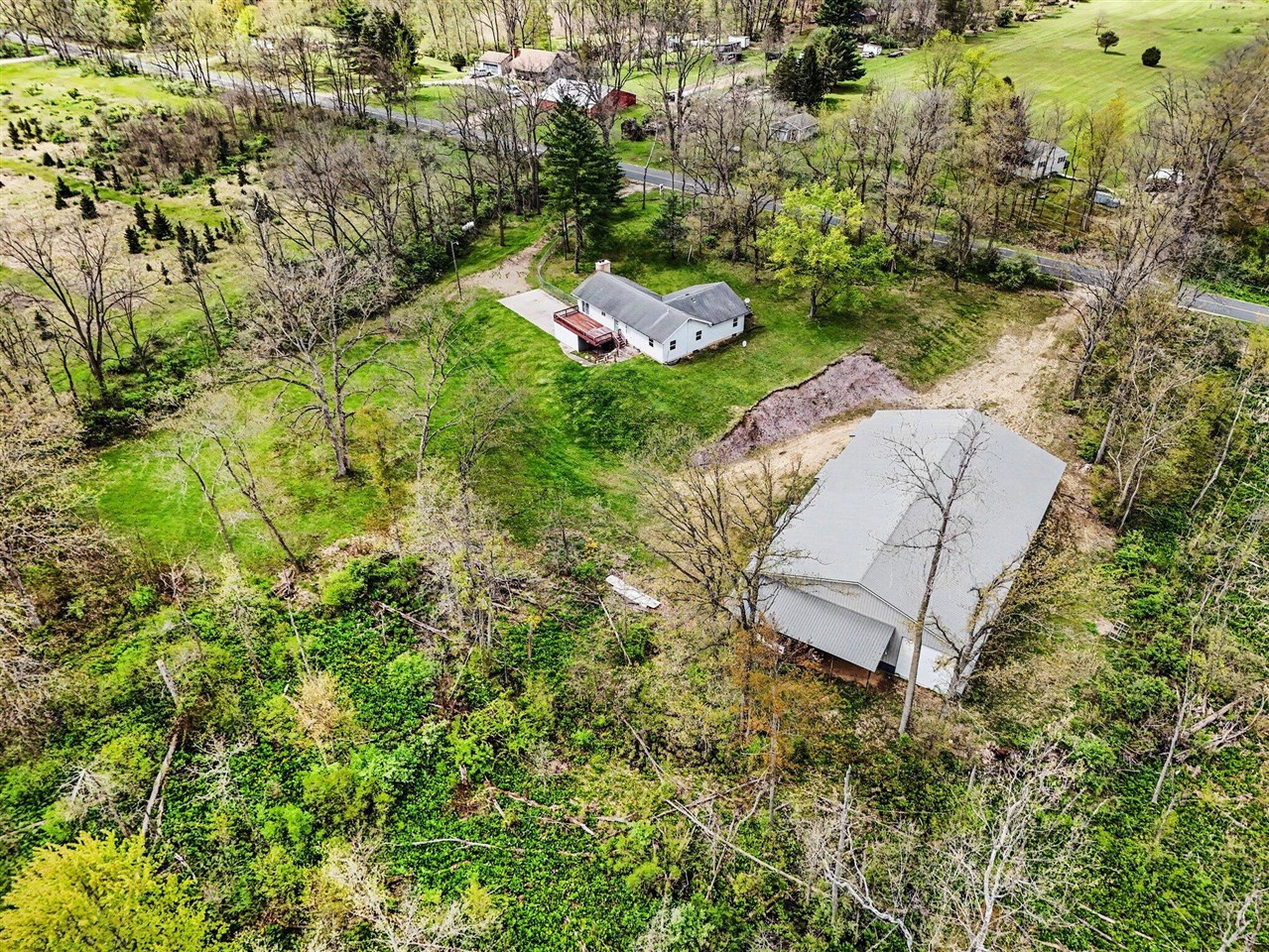 26689 28th Avenue, Gobles, MI, 49055-9232