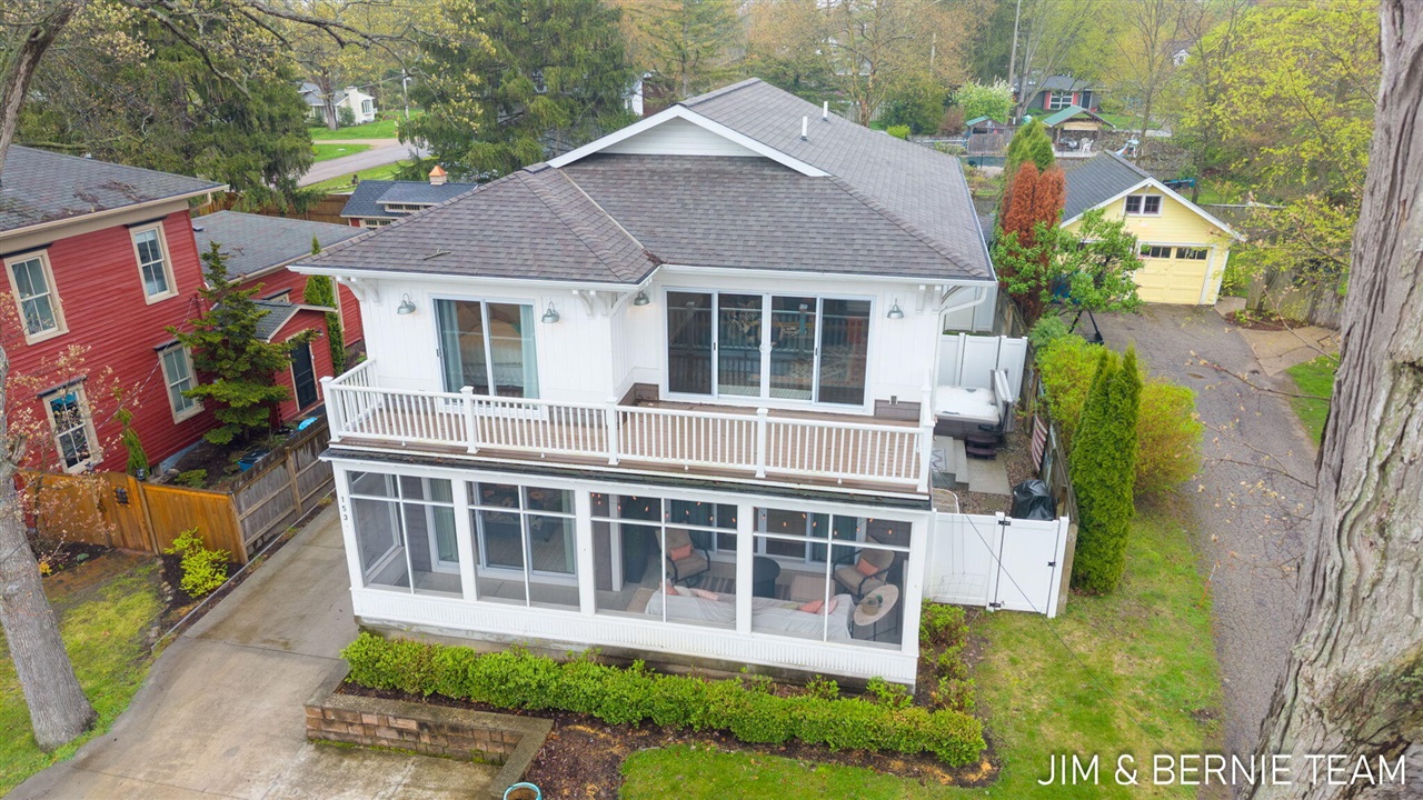 153 Elizabeth Street, Saugatuck, MI, 49453-9656