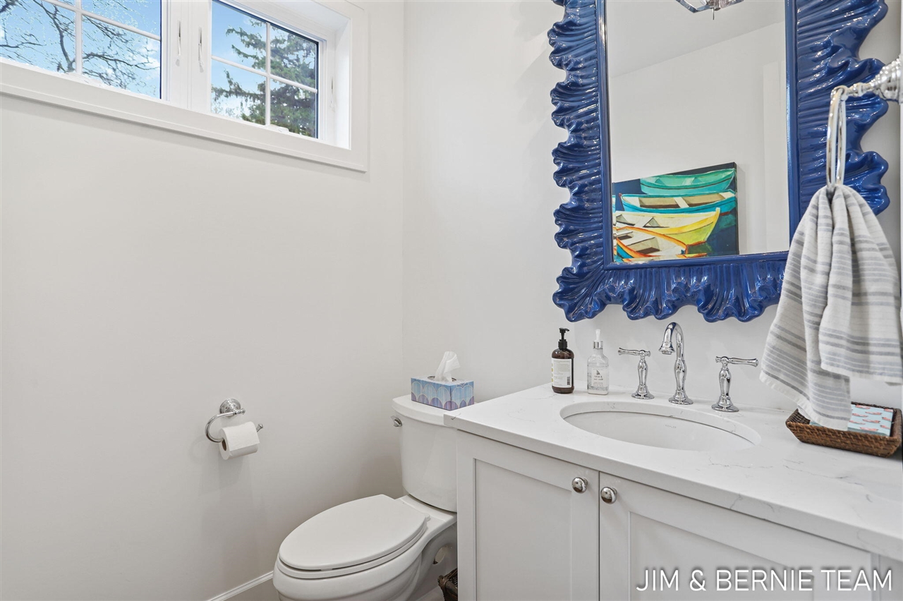 153 Elizabeth Street, Saugatuck, MI, 49453-9656