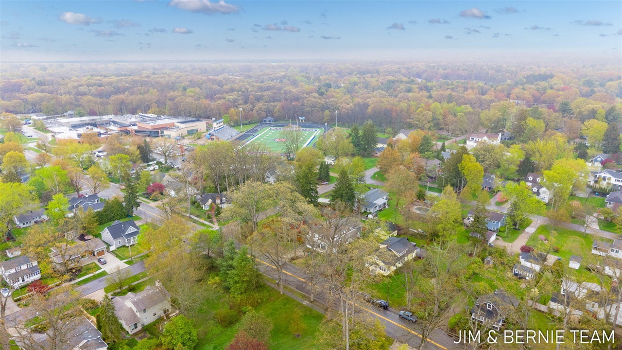 153 Elizabeth Street, Saugatuck, MI, 49453-9656