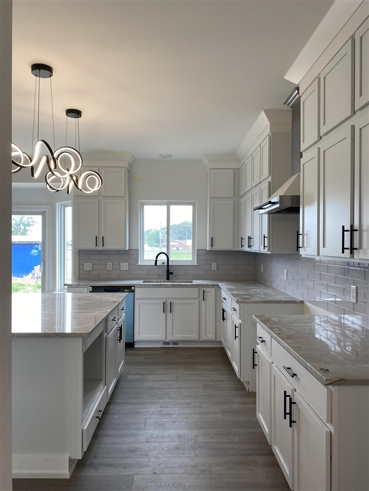2nd image of 733 Britt Circle Dr #10, Dundee, MI 48131 | MLS# 70529746