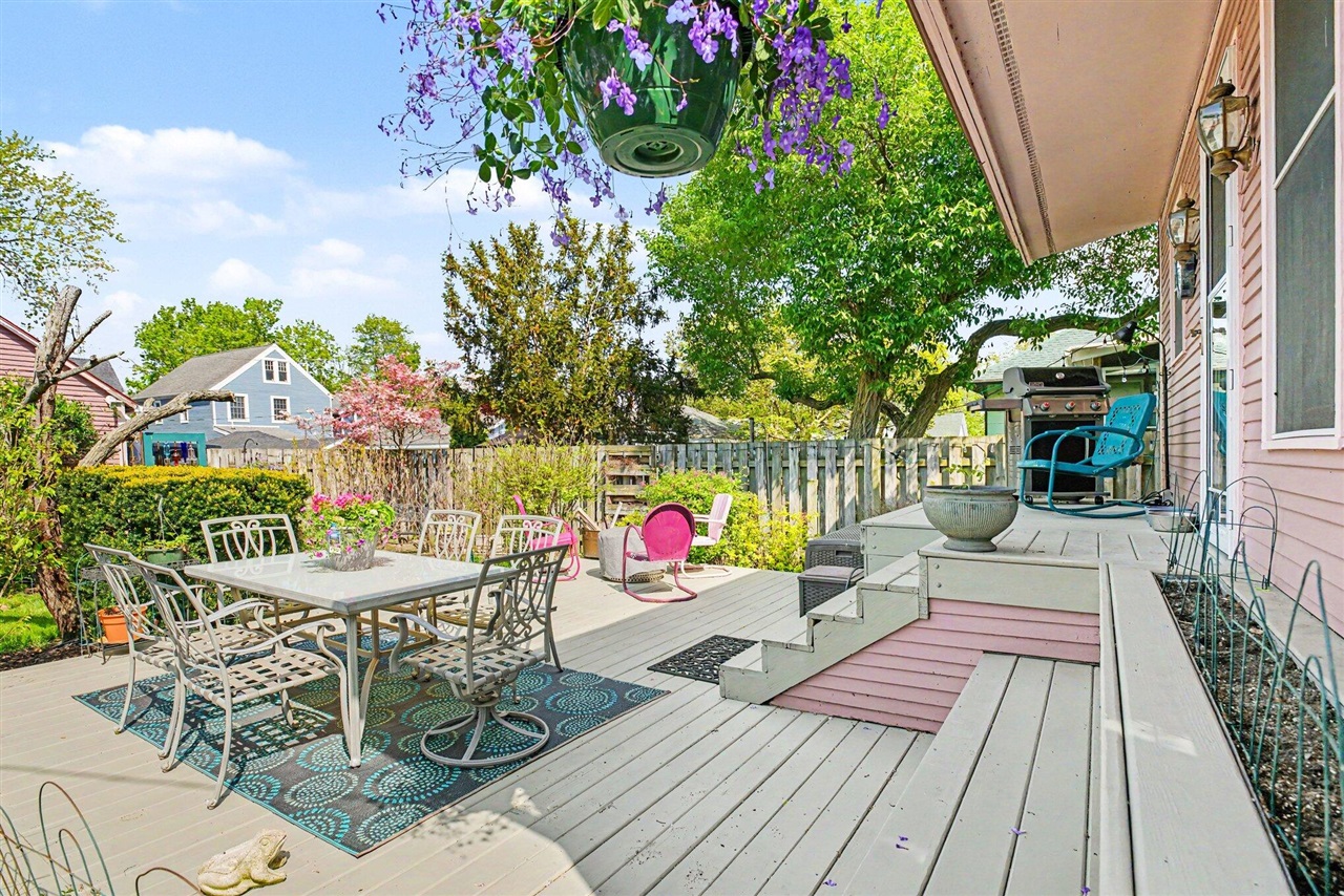 1019 Pearl Street, Saint Joseph, MI, 49085-1351