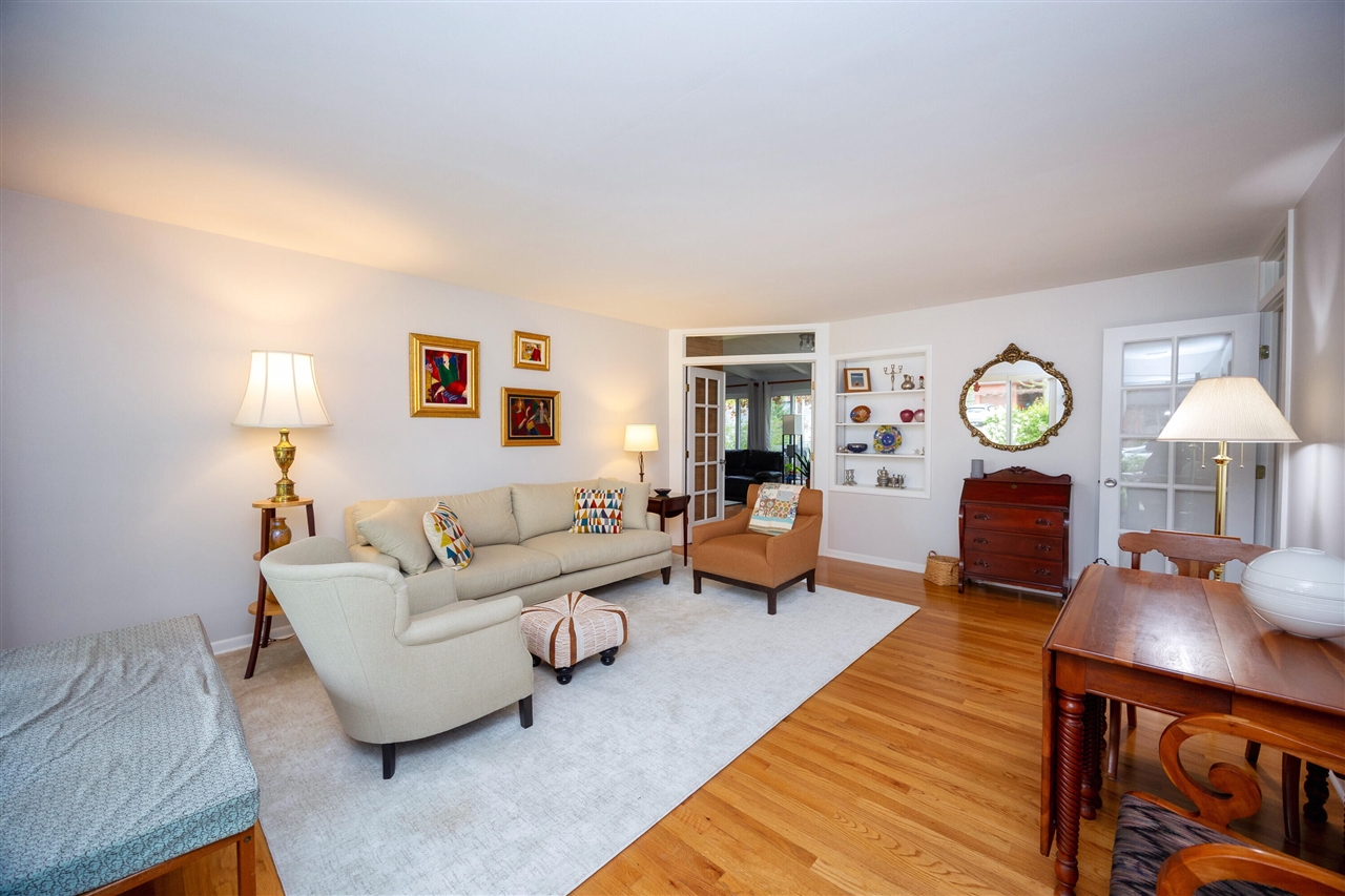 1516 Glen Leven Road, Ann Arbor, MI, 48103-5720