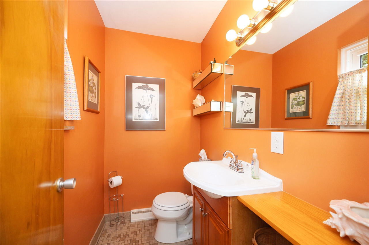1516 Glen Leven Road, Ann Arbor, MI, 48103-5720