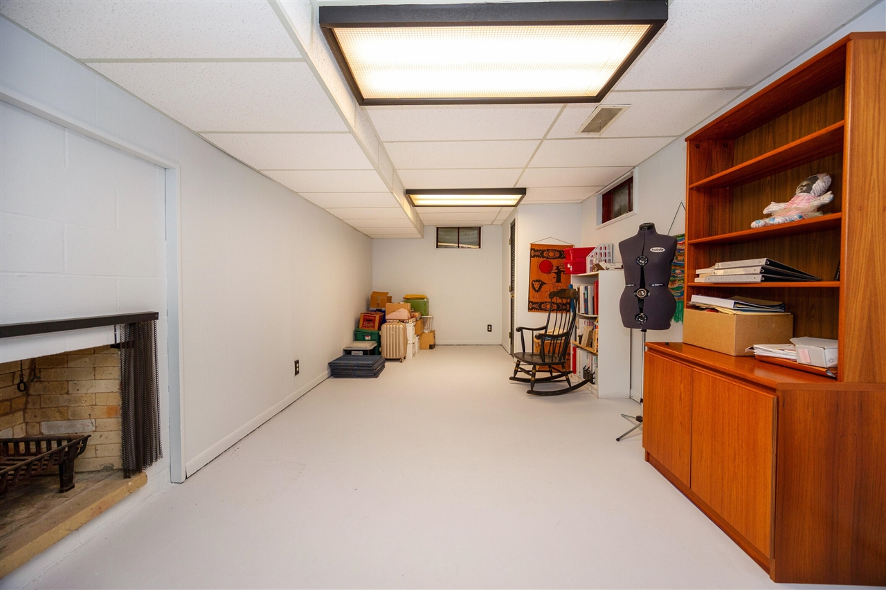 1516 Glen Leven Road, Ann Arbor, MI, 48103-5720