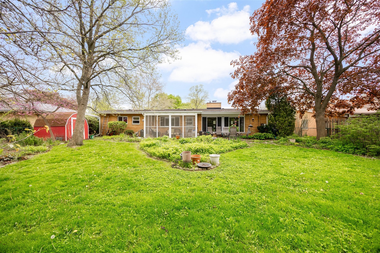 1516 Glen Leven Road, Ann Arbor, MI, 48103-5720