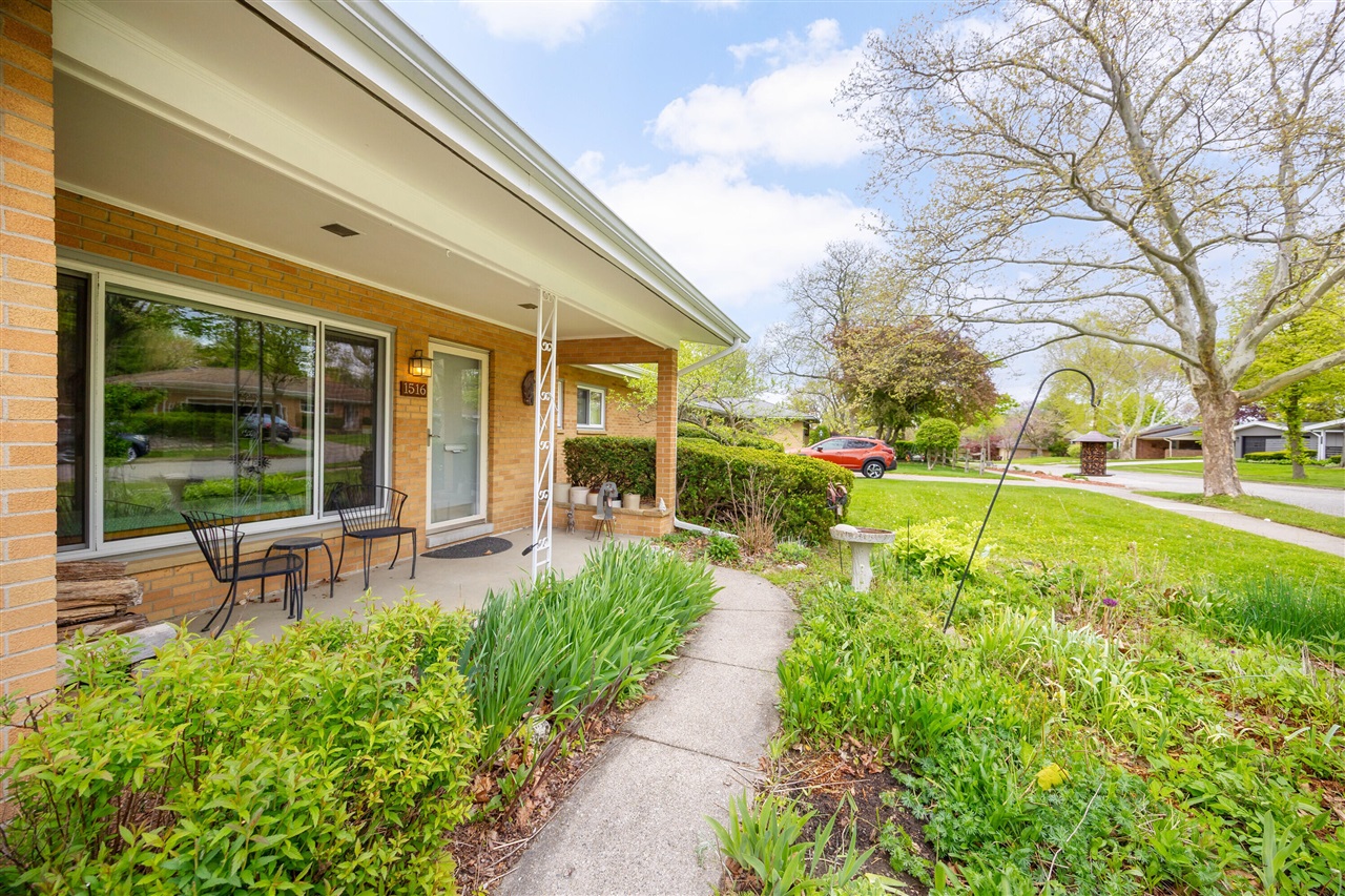 1516 Glen Leven Road, Ann Arbor, MI, 48103-5720