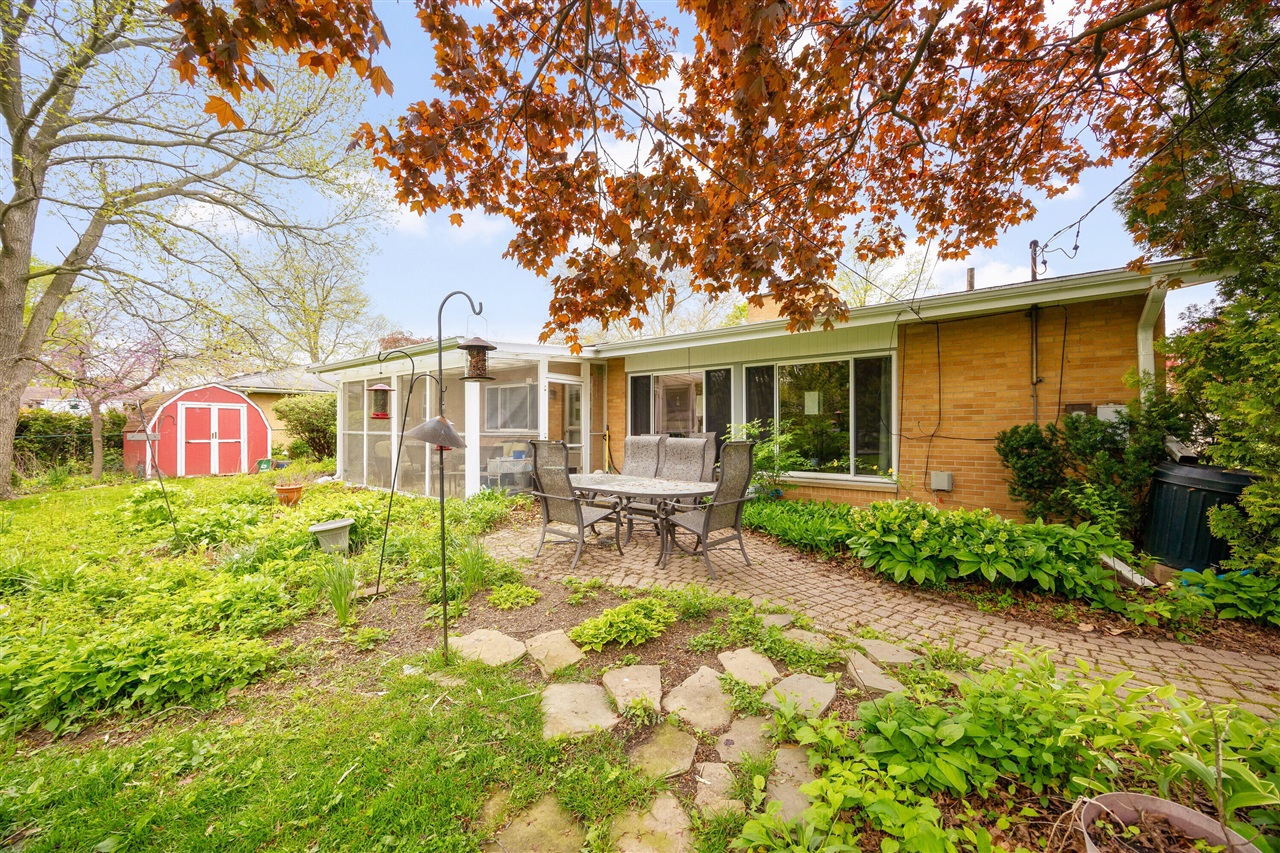 1516 Glen Leven Road, Ann Arbor, MI, 48103-5720