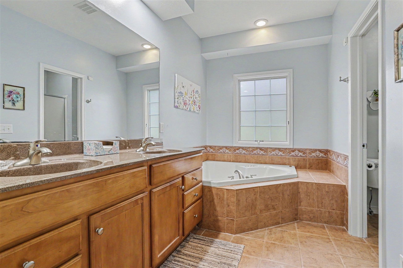116 St Andrews Court, Battle Creek, MI, 49015-9401