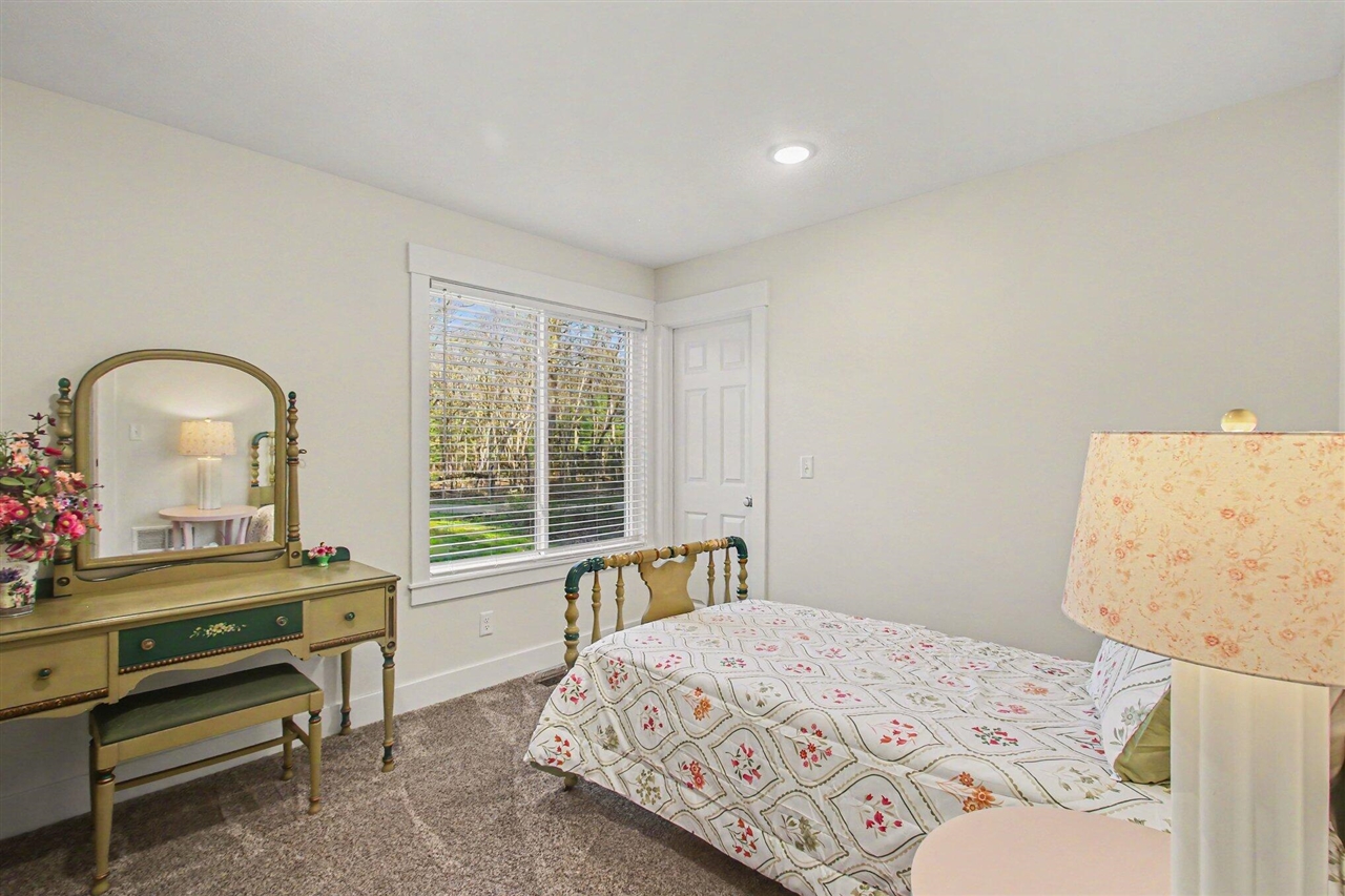 1671 Pineland Path, Allegan, MI, 49010