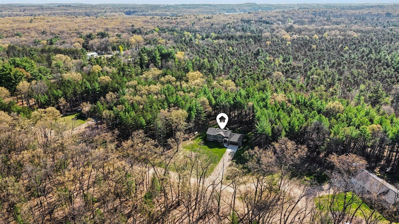 1671 Pineland Path, Allegan, MI, 49010