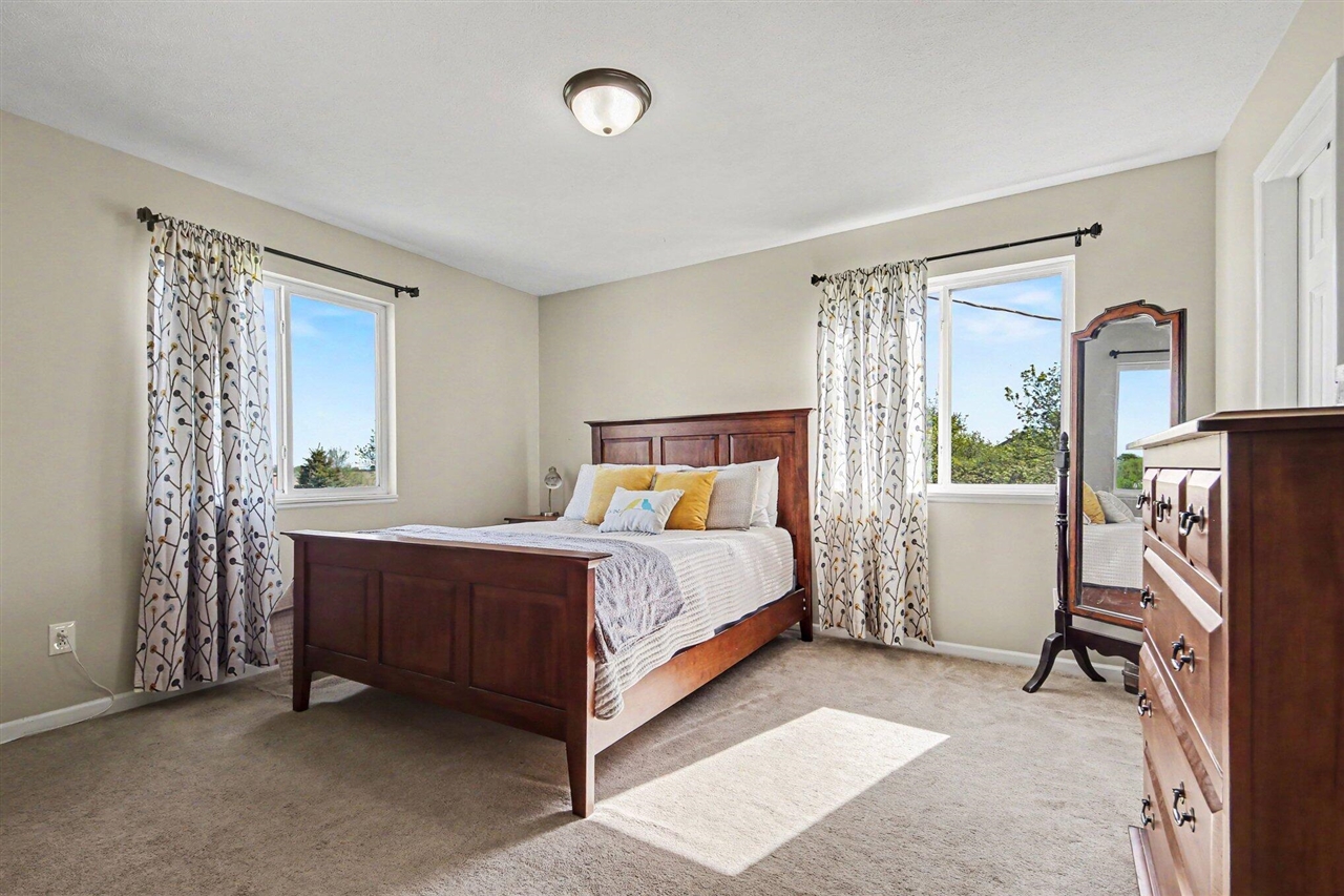 7864 County Farm Road, Greenville, MI, 48838-9774
