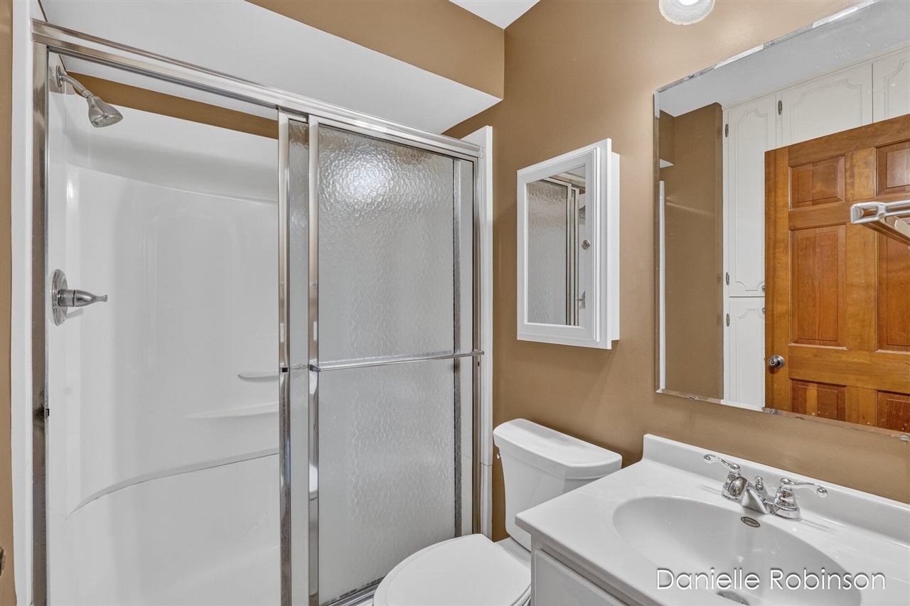 929 Village Lane UNIT&nbsp;140, Jenison, MI, 49428-8338