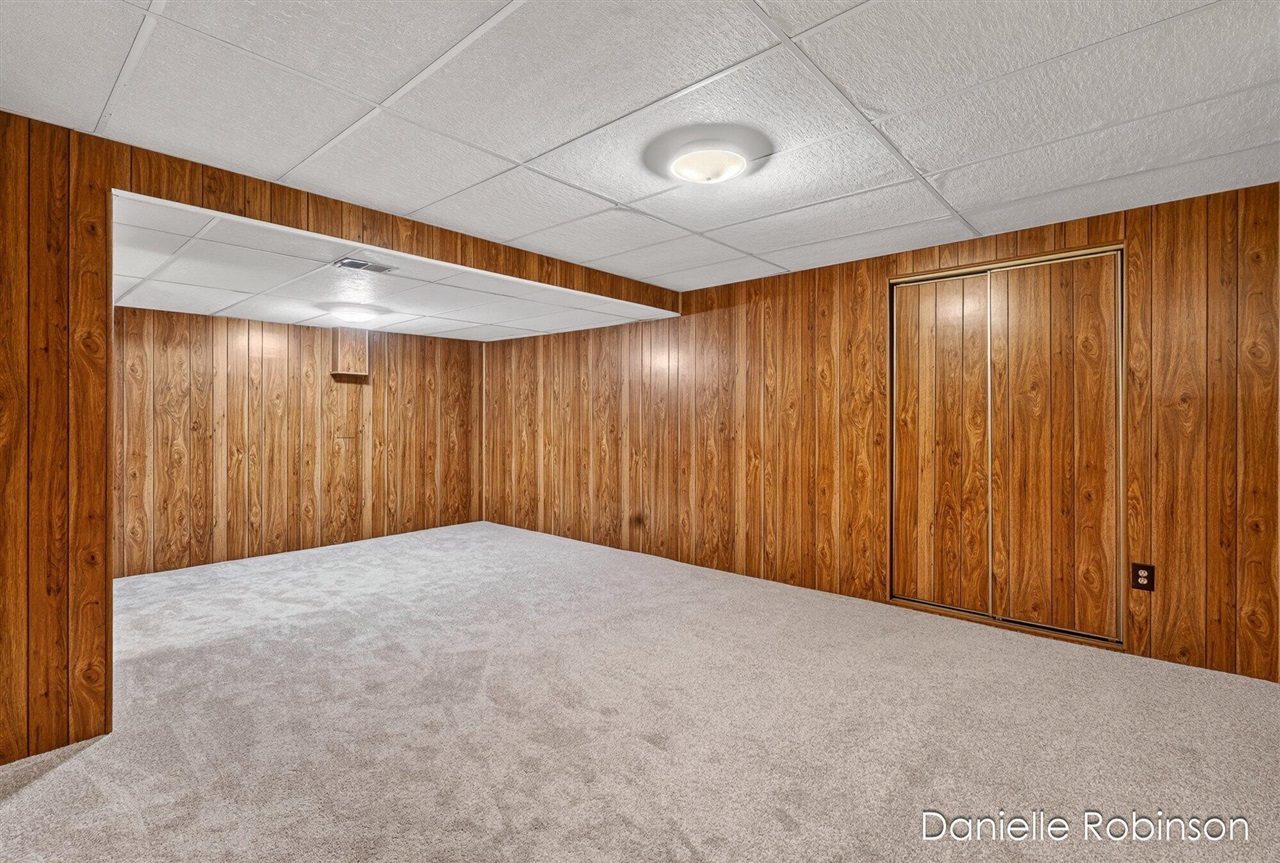 929 Village Lane UNIT&nbsp;140, Jenison, MI, 49428-8338