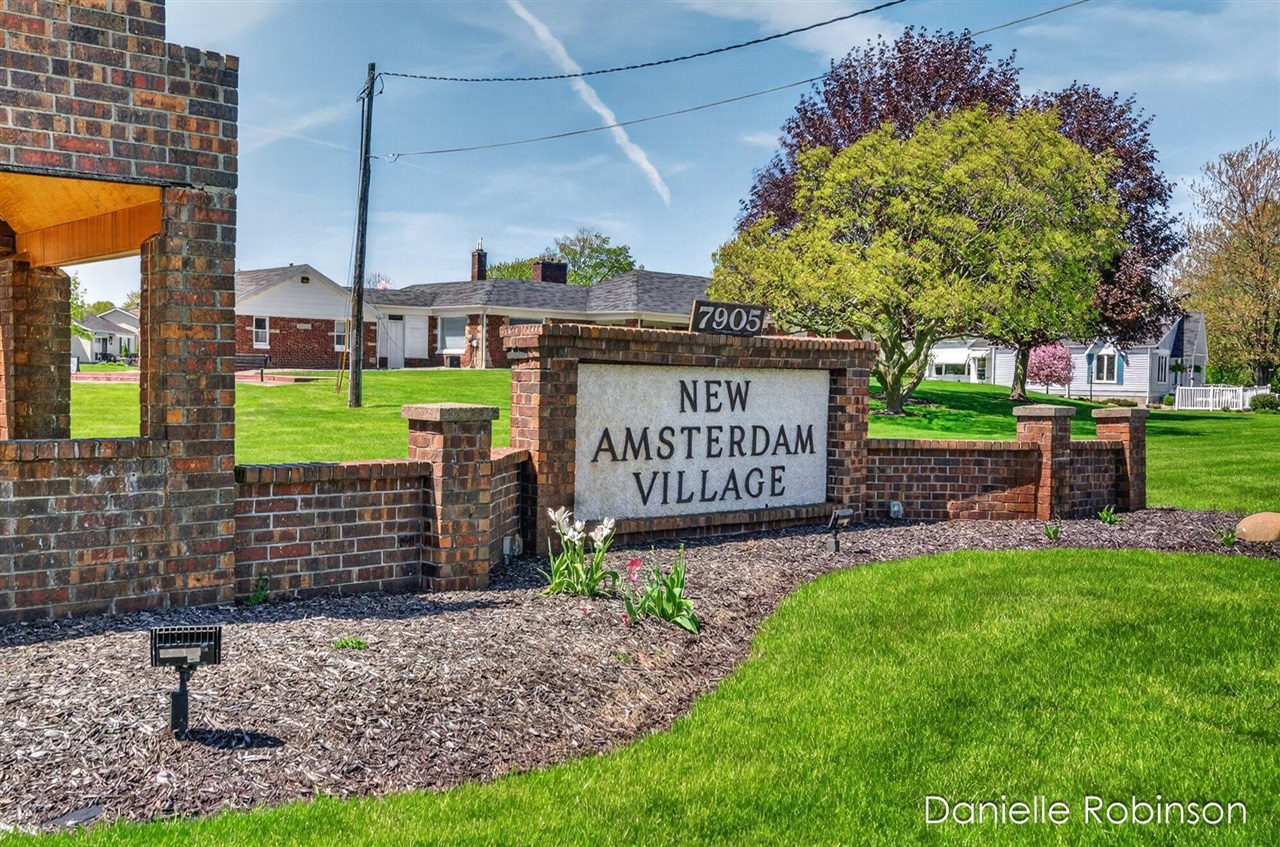 929 Village Lane UNIT&nbsp;140, Jenison, MI, 49428-8338