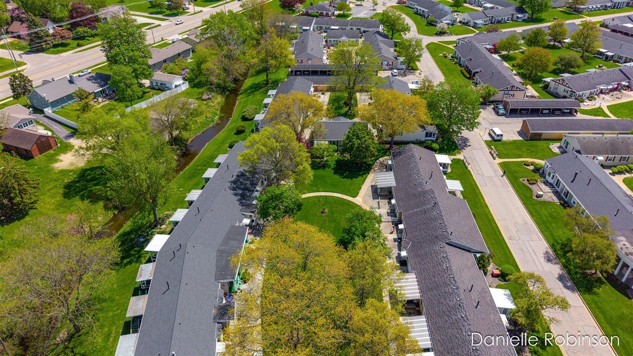 929 Village Lane UNIT&nbsp;140, Jenison, MI, 49428-8338