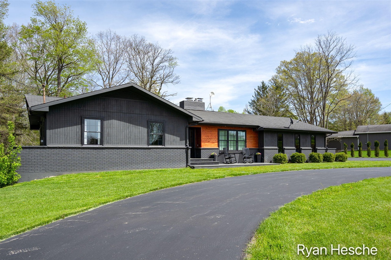 6805 Morrison Lake Road, Saranac, MI, 48881-9627