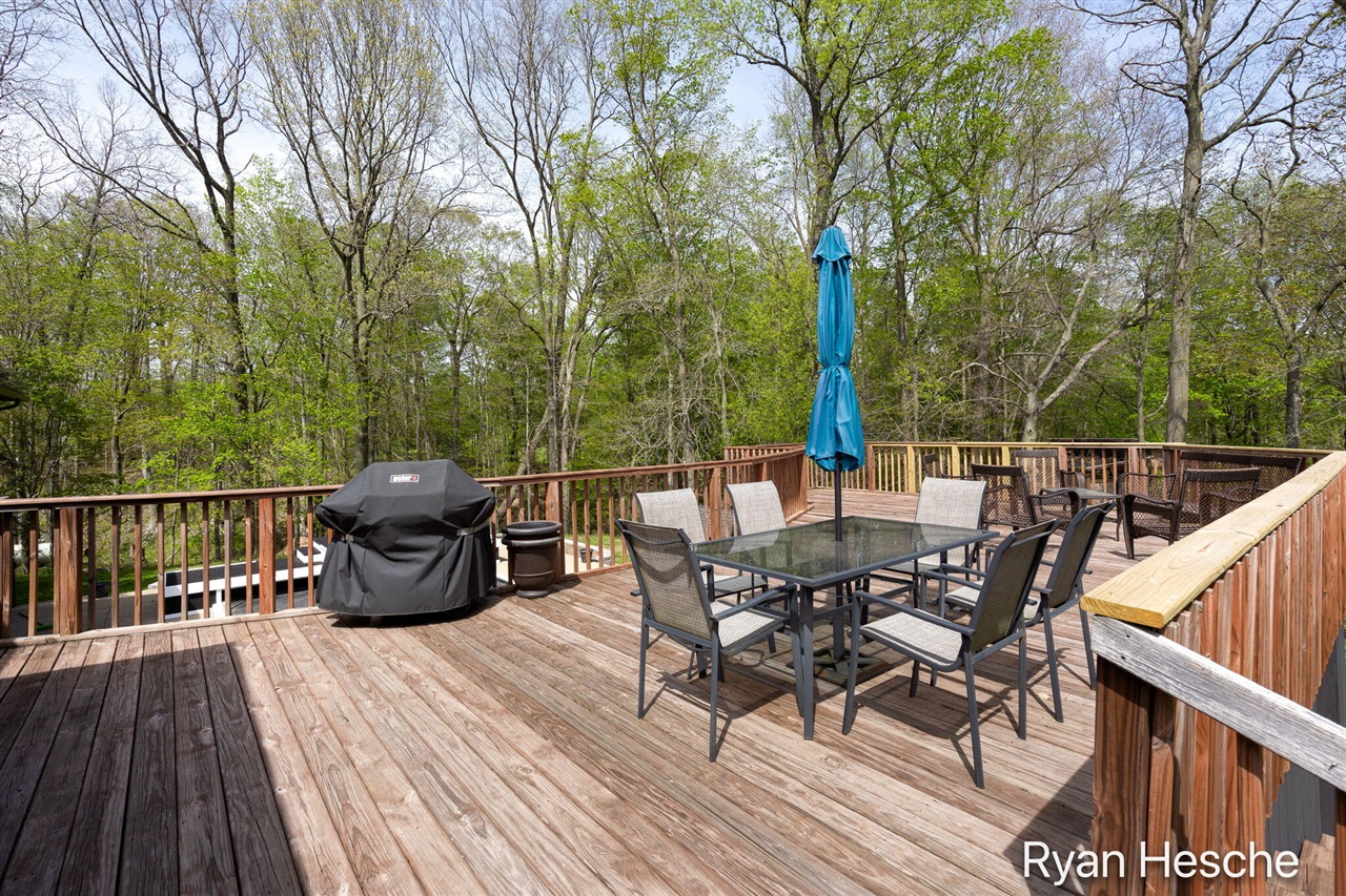 6805 Morrison Lake Road, Saranac, MI, 48881-9627