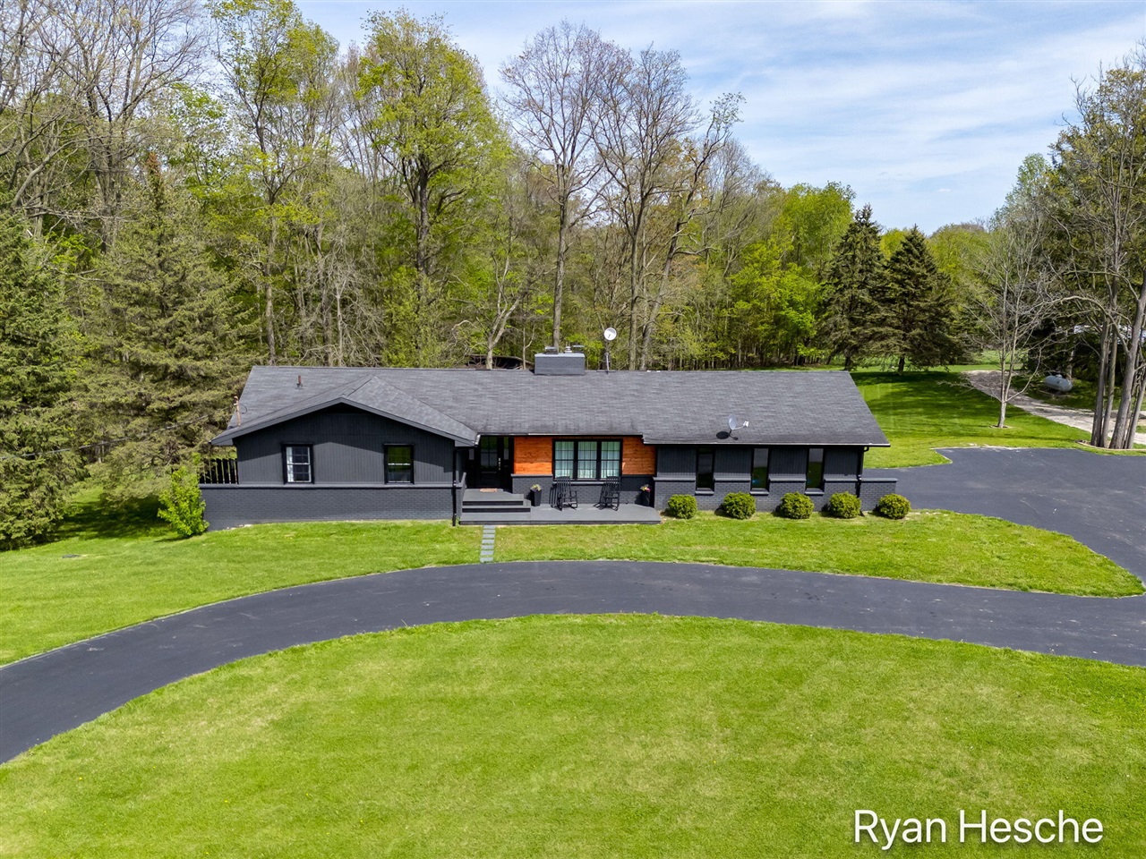 6805 Morrison Lake Road, Saranac, MI, 48881-9627