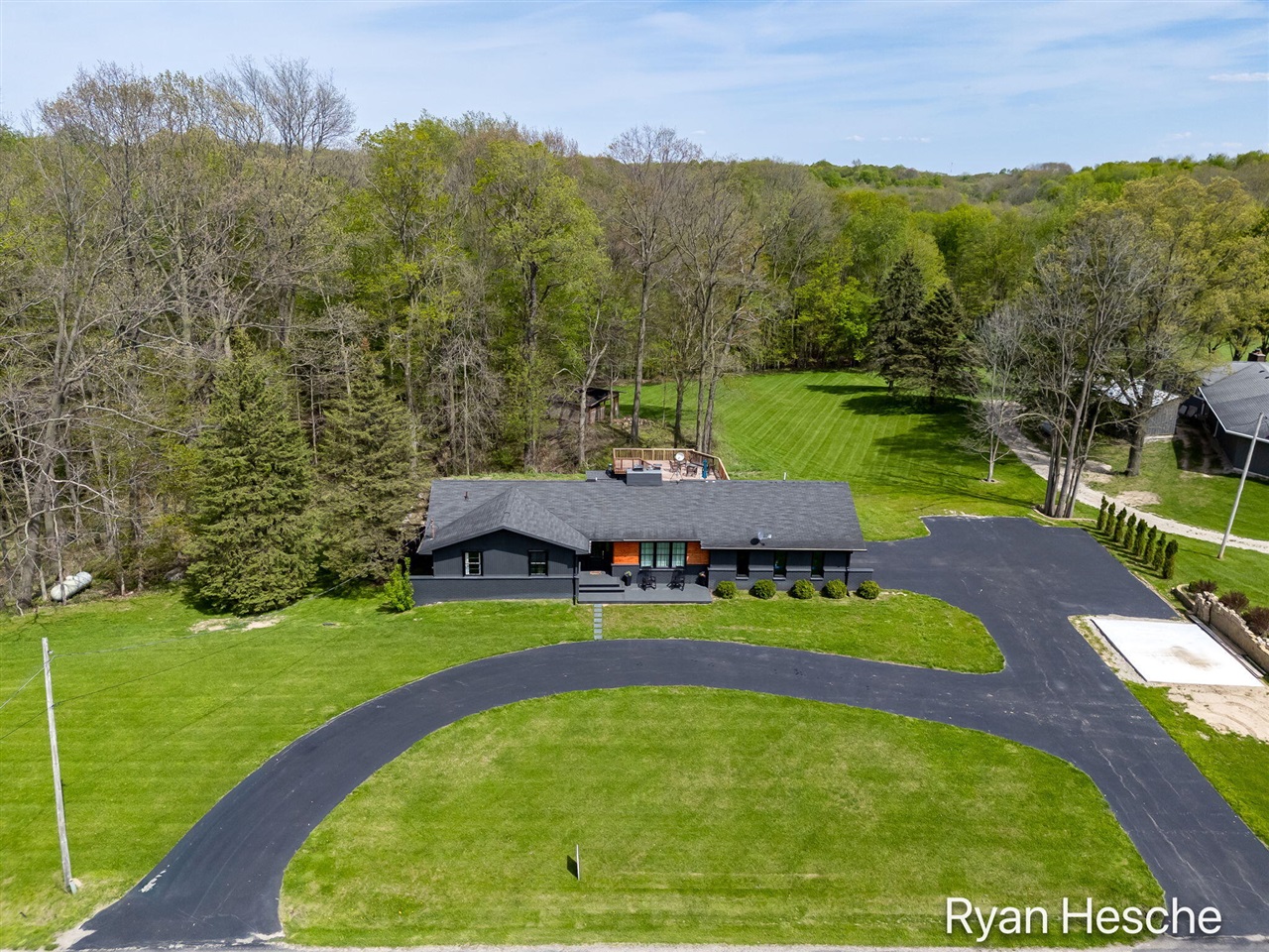 6805 Morrison Lake Road, Saranac, MI, 48881-9627