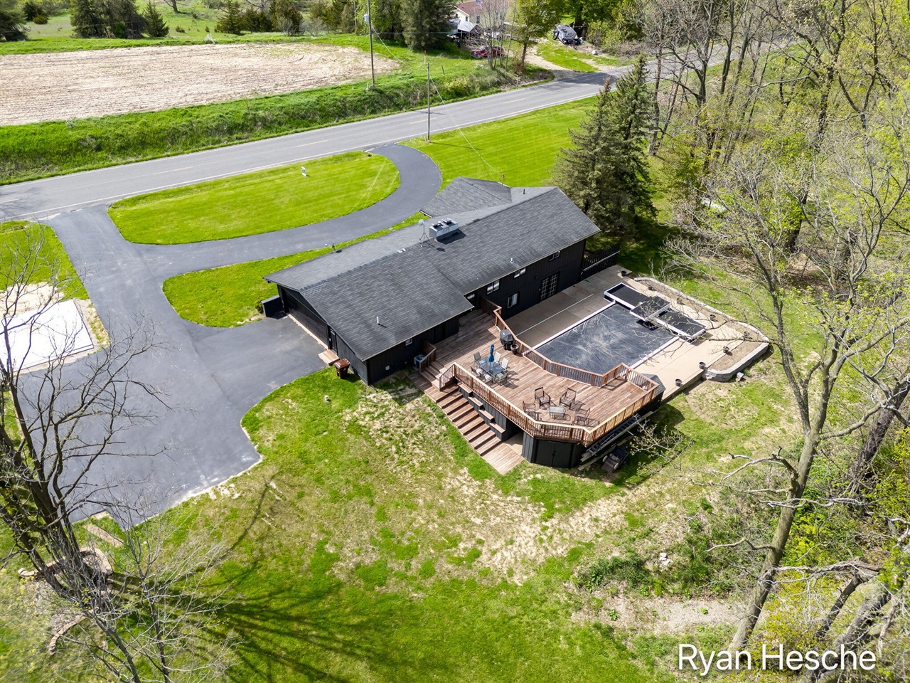 6805 Morrison Lake Road, Saranac, MI, 48881-9627