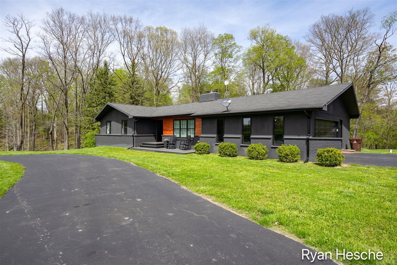 6805 Morrison Lake Road, Saranac, MI, 48881-9627