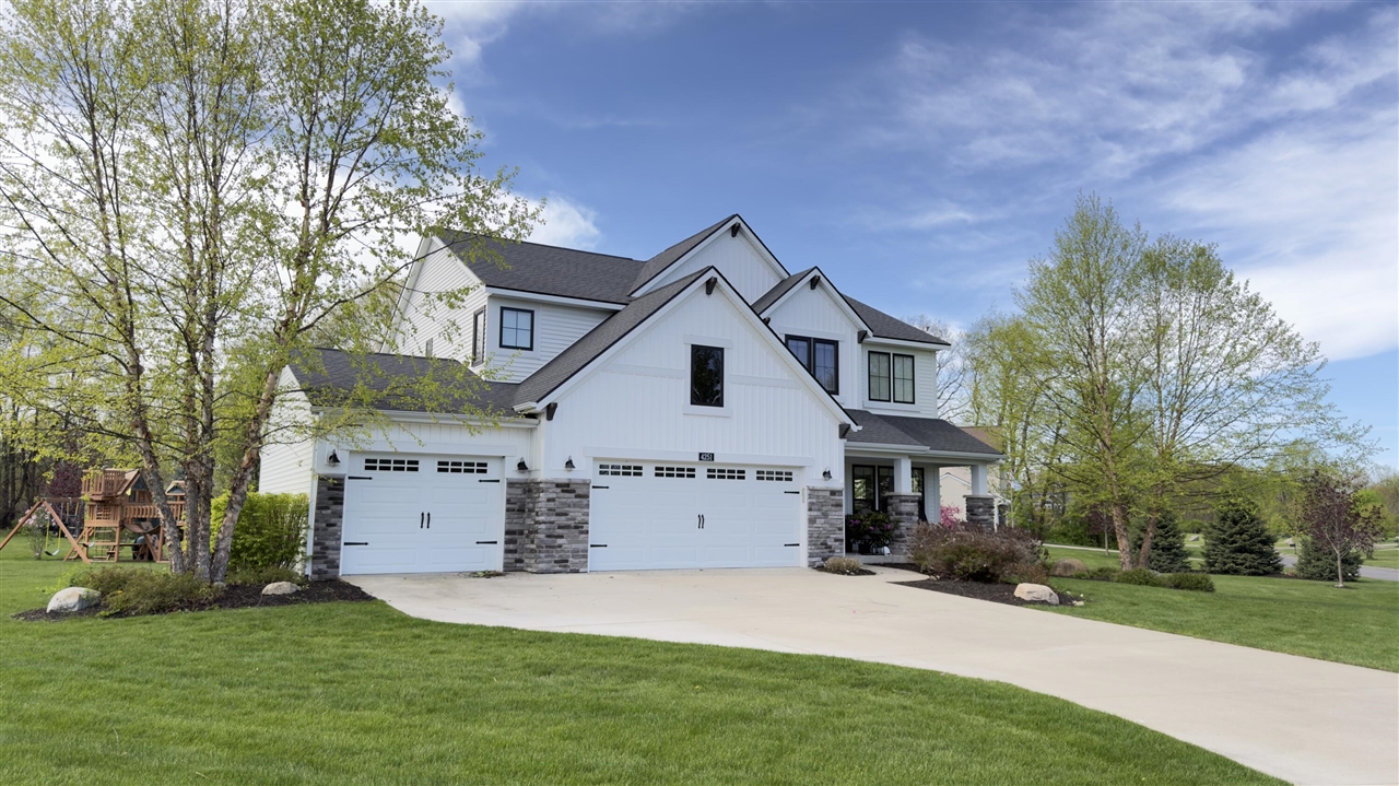 4251 Settlers Ridge Road, Belmont, MI, 49306