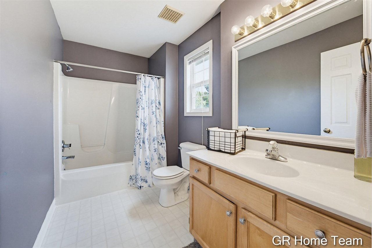 3777 Mayberry Court, Kentwood, MI, 49512
