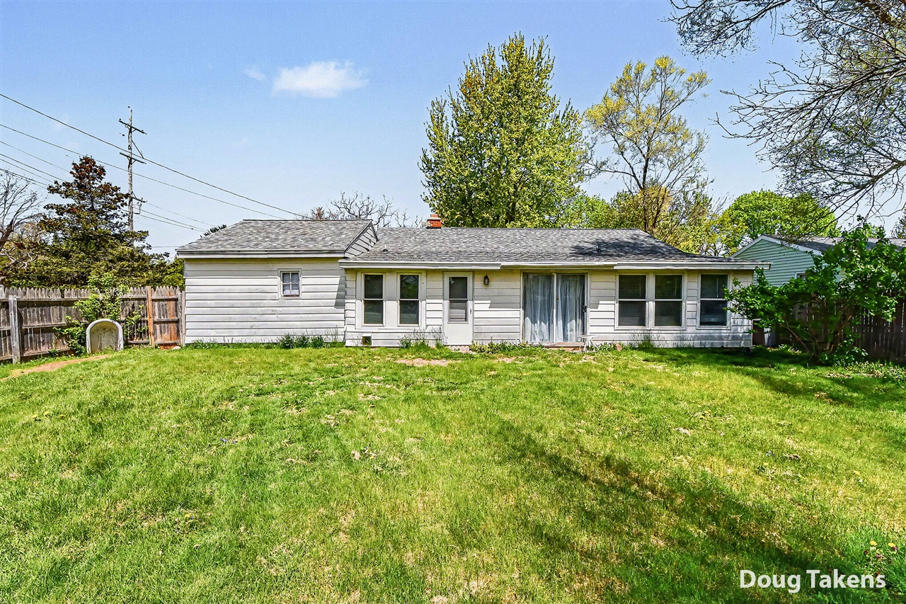 527 W Ellis Street, Belding, MI, 48809