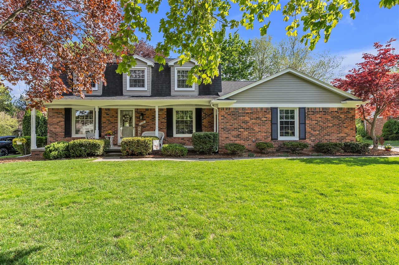 11201 Academy Court, Plymouth, MI, 48170-3553
