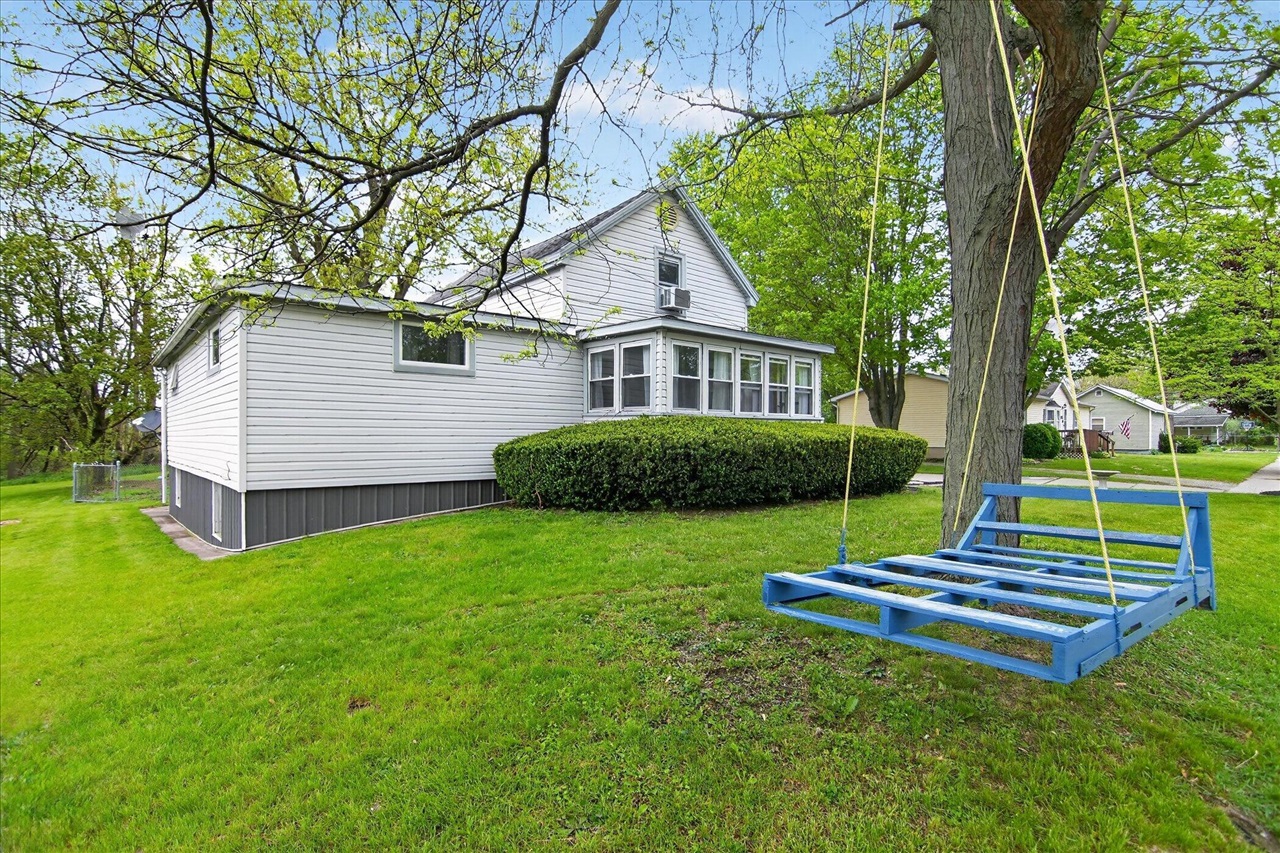 236 W Congress Street, Morenci, MI, 49256-1241