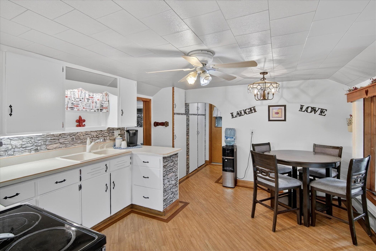 236 W Congress Street, Morenci, MI, 49256-1241