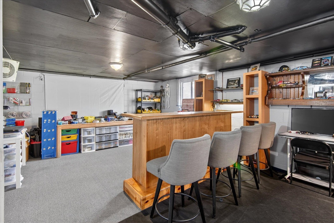 236 W Congress Street, Morenci, MI, 49256-1241