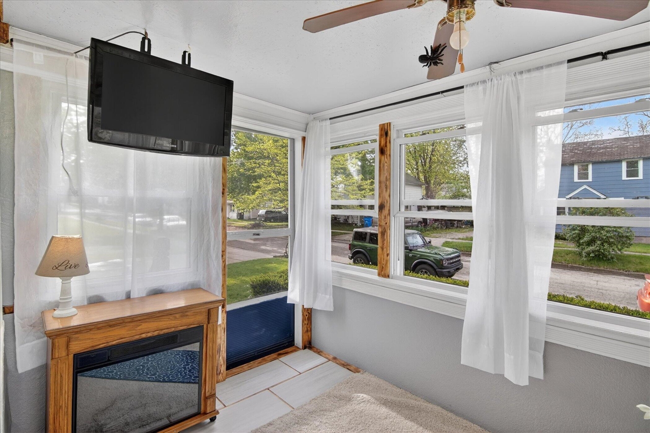 236 W Congress Street, Morenci, MI, 49256-1241