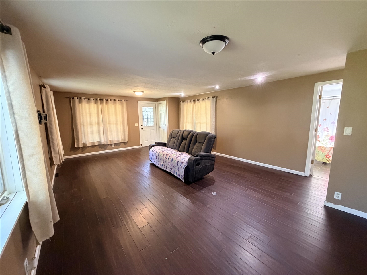 549 Academy Street, Allegan, MI, 49010-1442