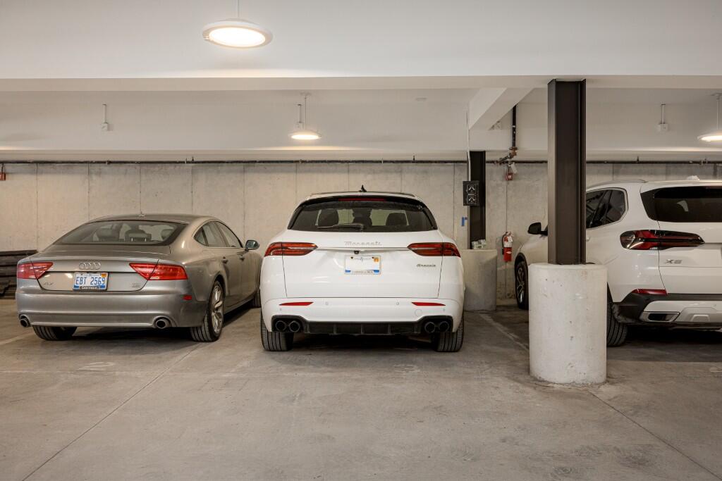 325 E Summit Street UNIT&nbsp;101, Ann Arbor, MI, 48104-1077