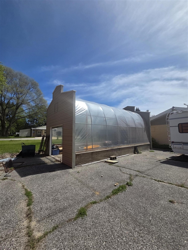 6065 Howard City Edmore Road, Vestaburg, MI, 48891