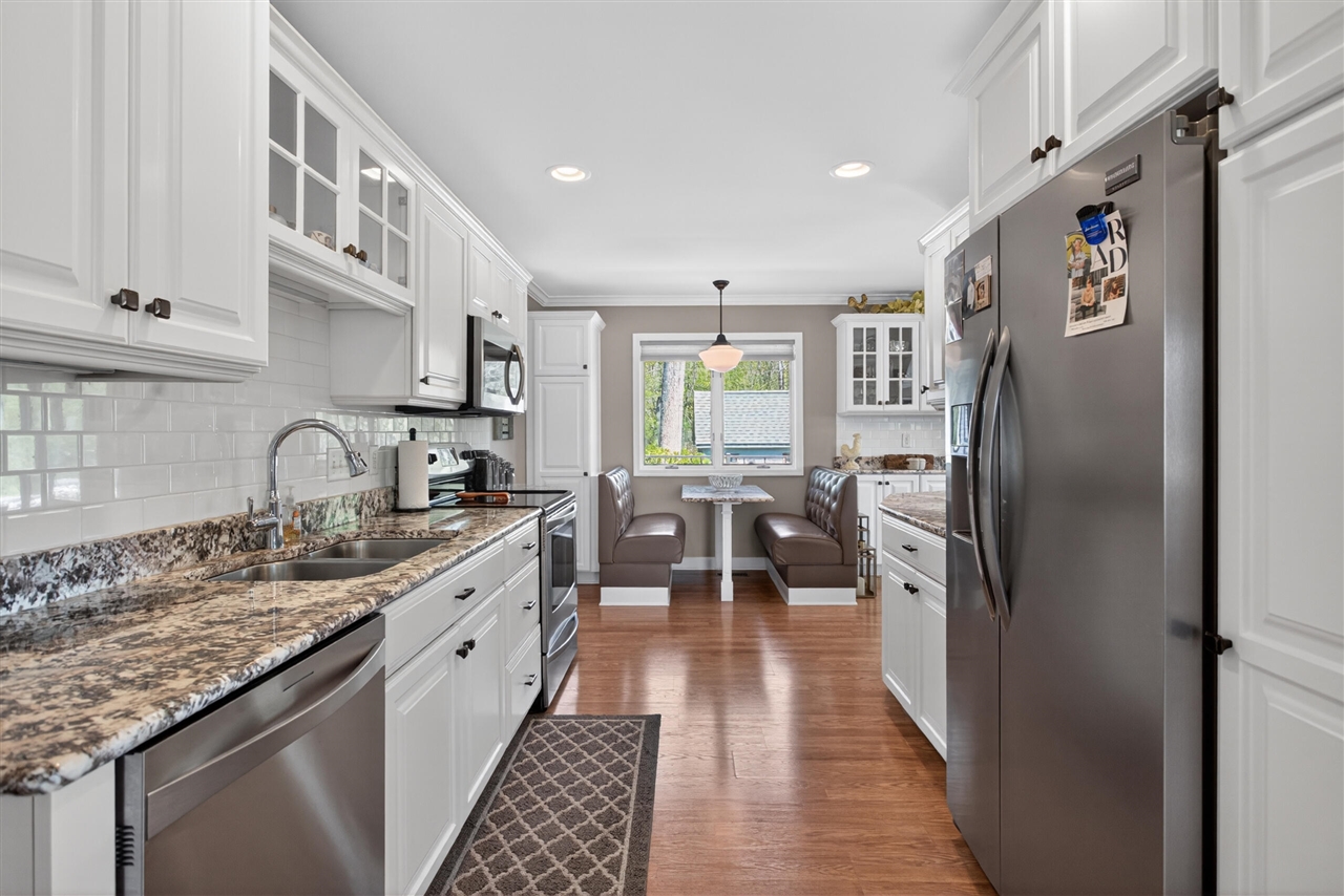 5745 Browns Lake Road, Jackson, MI, 49203-5606
