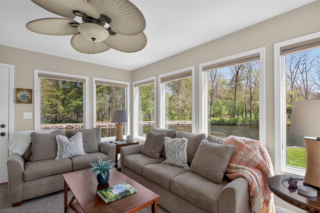 5745 Browns Lake Road, Jackson, MI, 49203-5606