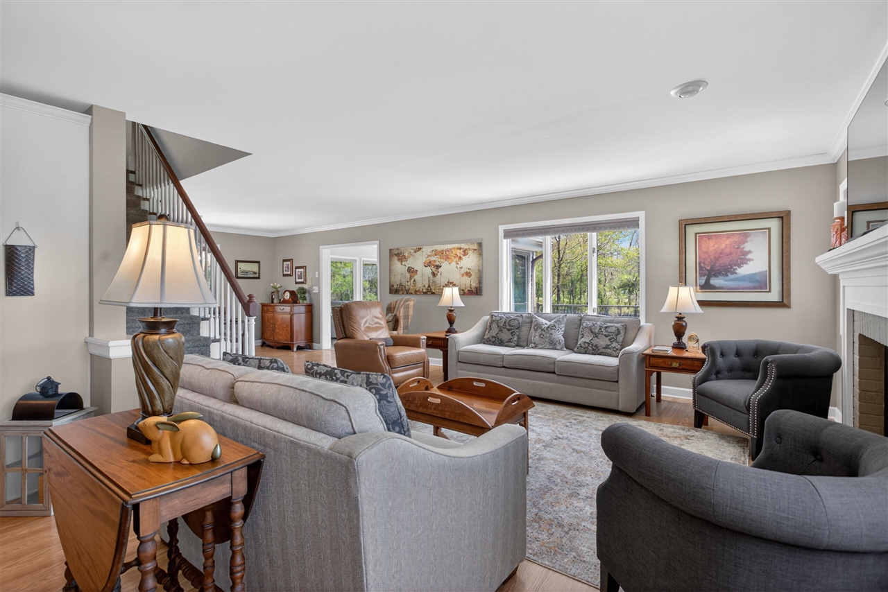 5745 Browns Lake Road, Jackson, MI, 49203-5606