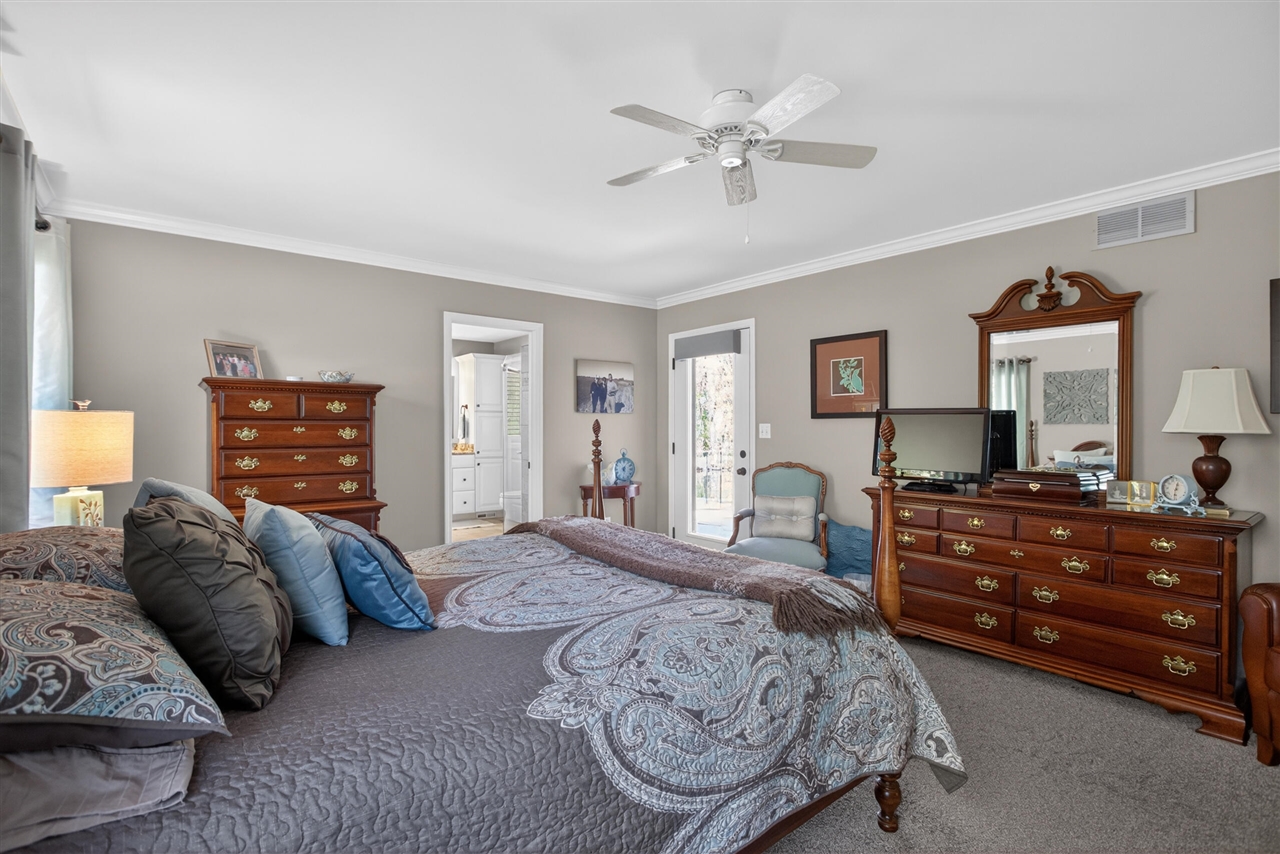 5745 Browns Lake Road, Jackson, MI, 49203-5606