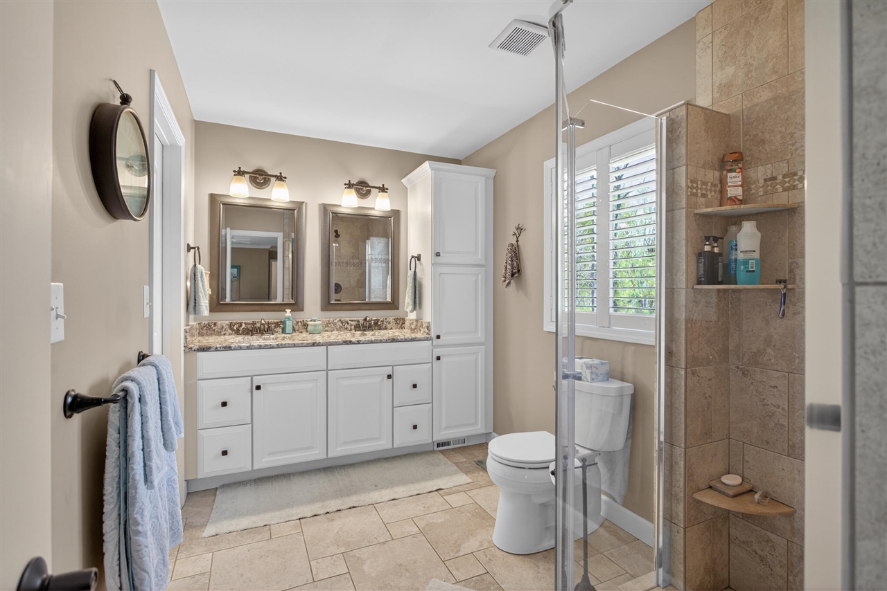 5745 Browns Lake Road, Jackson, MI, 49203-5606