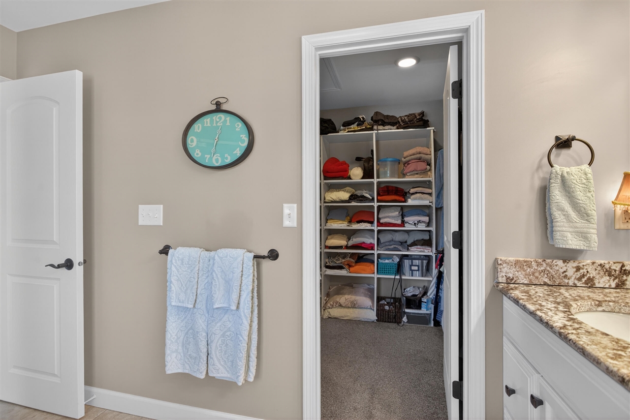 5745 Browns Lake Road, Jackson, MI, 49203-5606
