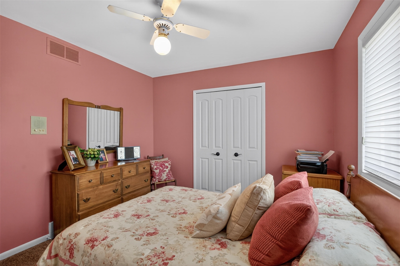 5745 Browns Lake Road, Jackson, MI, 49203-5606